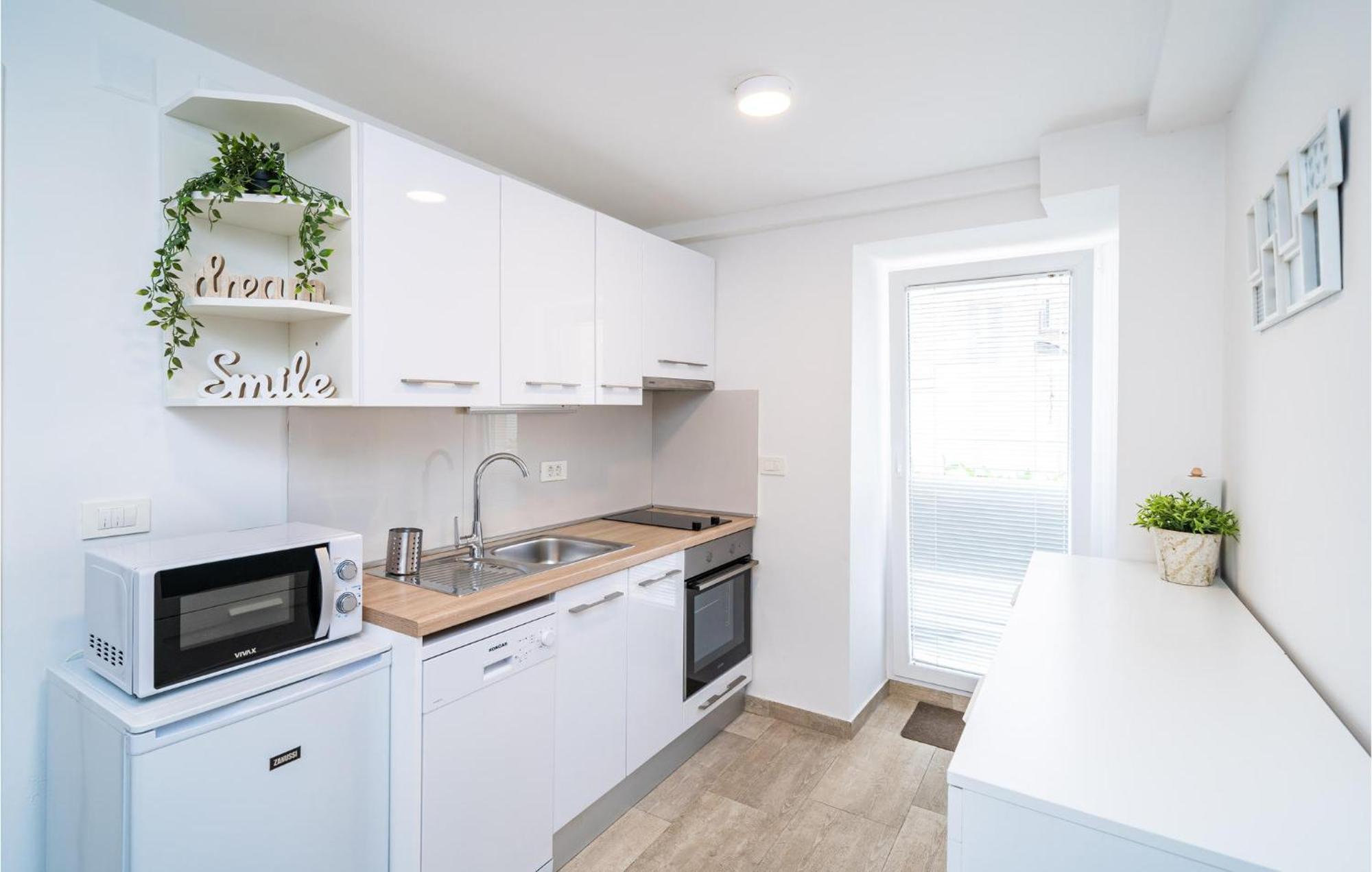 Nice Apartment In Dubrovnik With Kitchen 외부 사진